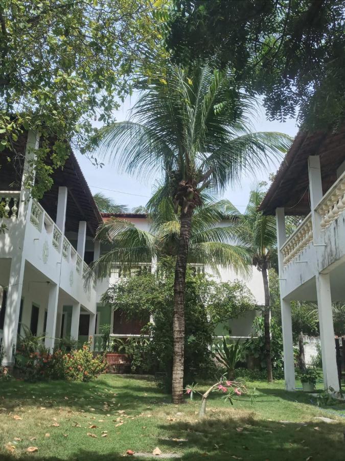 Residencia Pancho Villa Canoa Quebrada Buitenkant foto